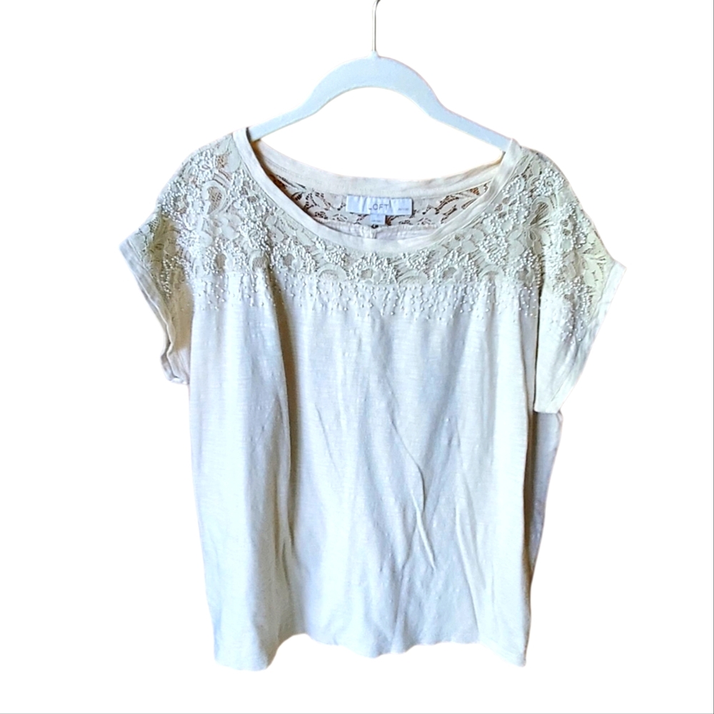 LOFT Short Sleeve Lace Beaded Tshirt LP